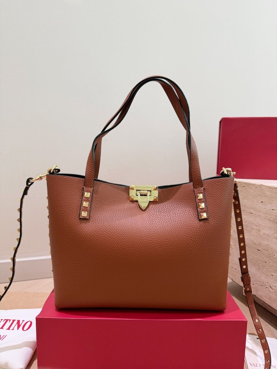 Valentino Handbag 030