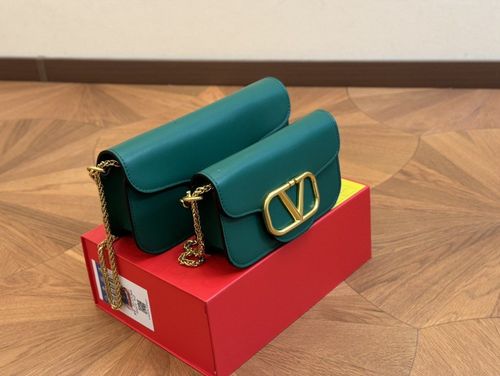 Valentino Handbag 041
