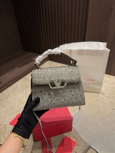 Valentino Handbag 059