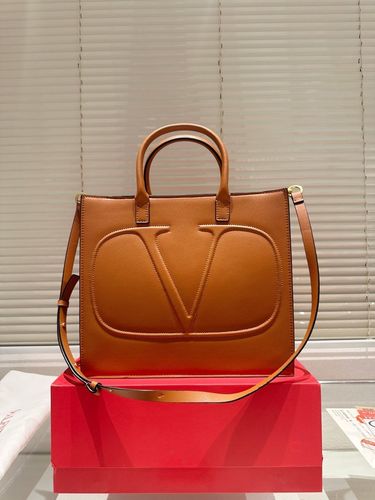 Valentino Handbag 092