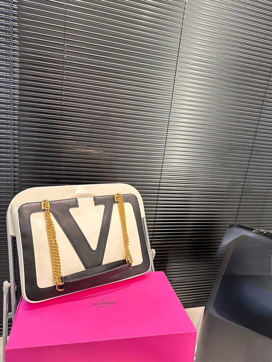 Valentino Handbag 109