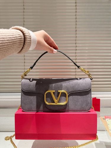 Valentino Handbag 113