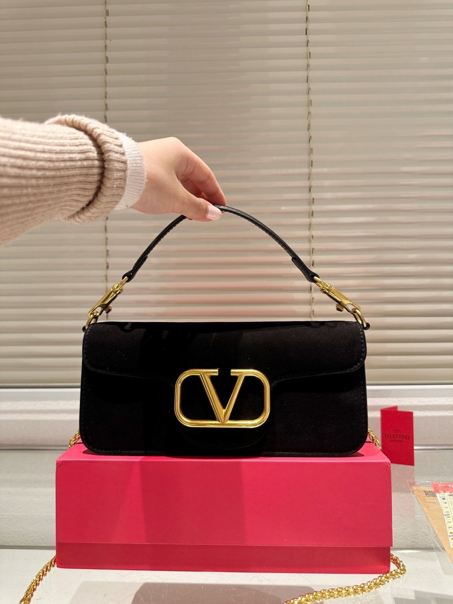 Valentino Handbag 114