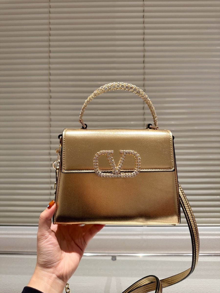 Valentino Handbag 118